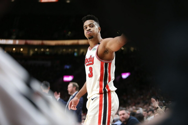 球员薪资不 球员薪资不