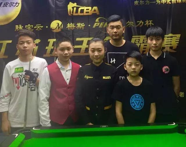 自小时候便 自小时候便