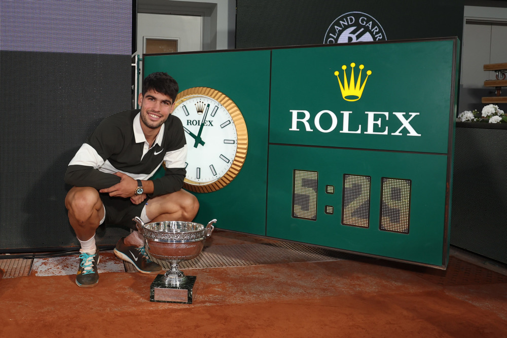 虽然教练和 虽然教练和