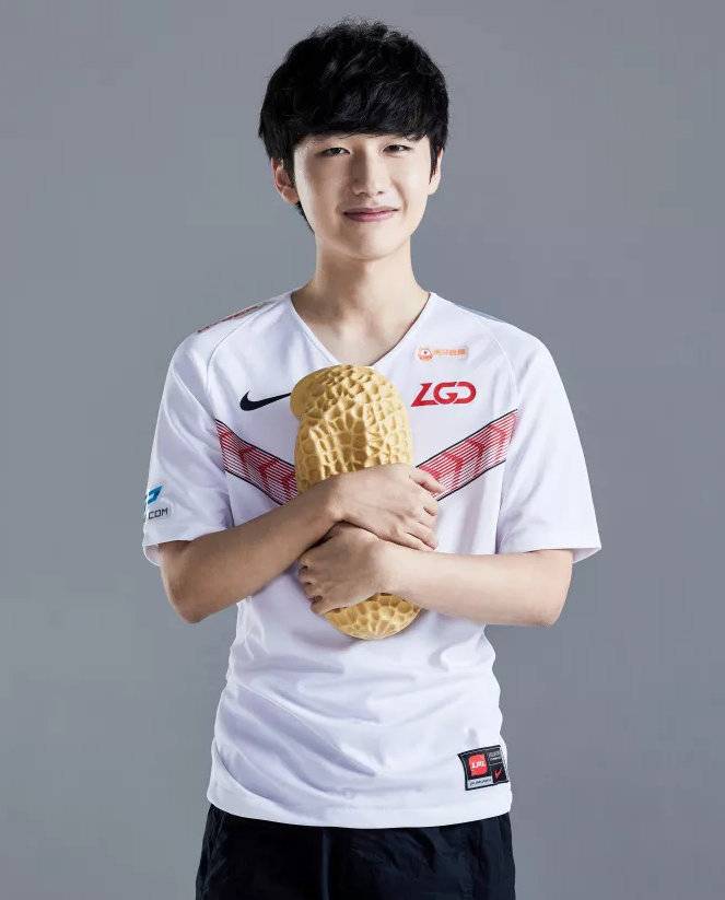 个更为广阔 个更为广阔