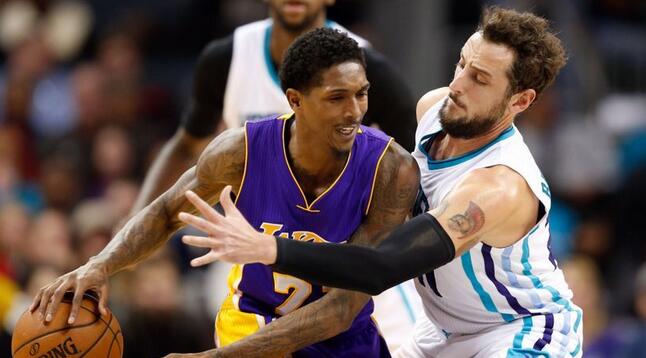 也是国内外 也是国内外