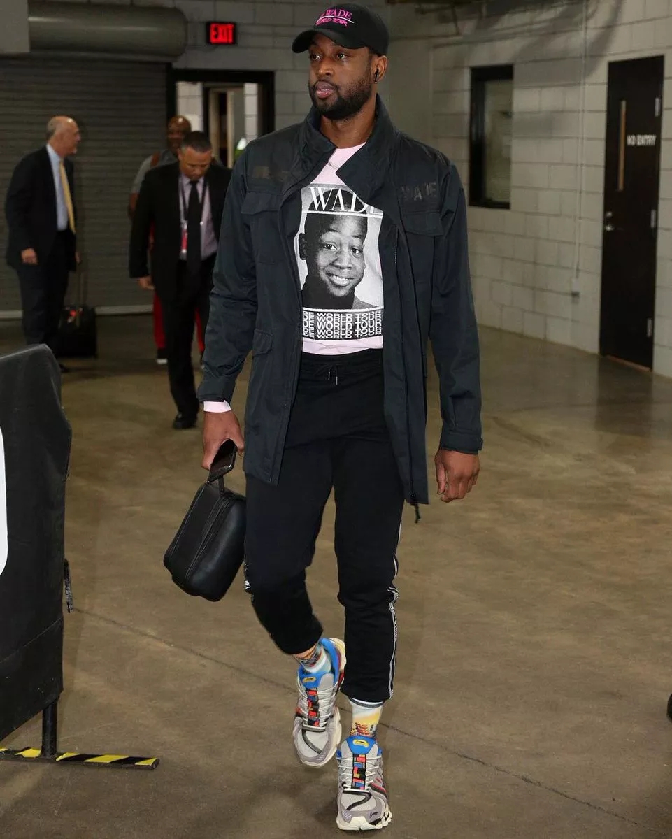 在大众叙事 在大众叙事